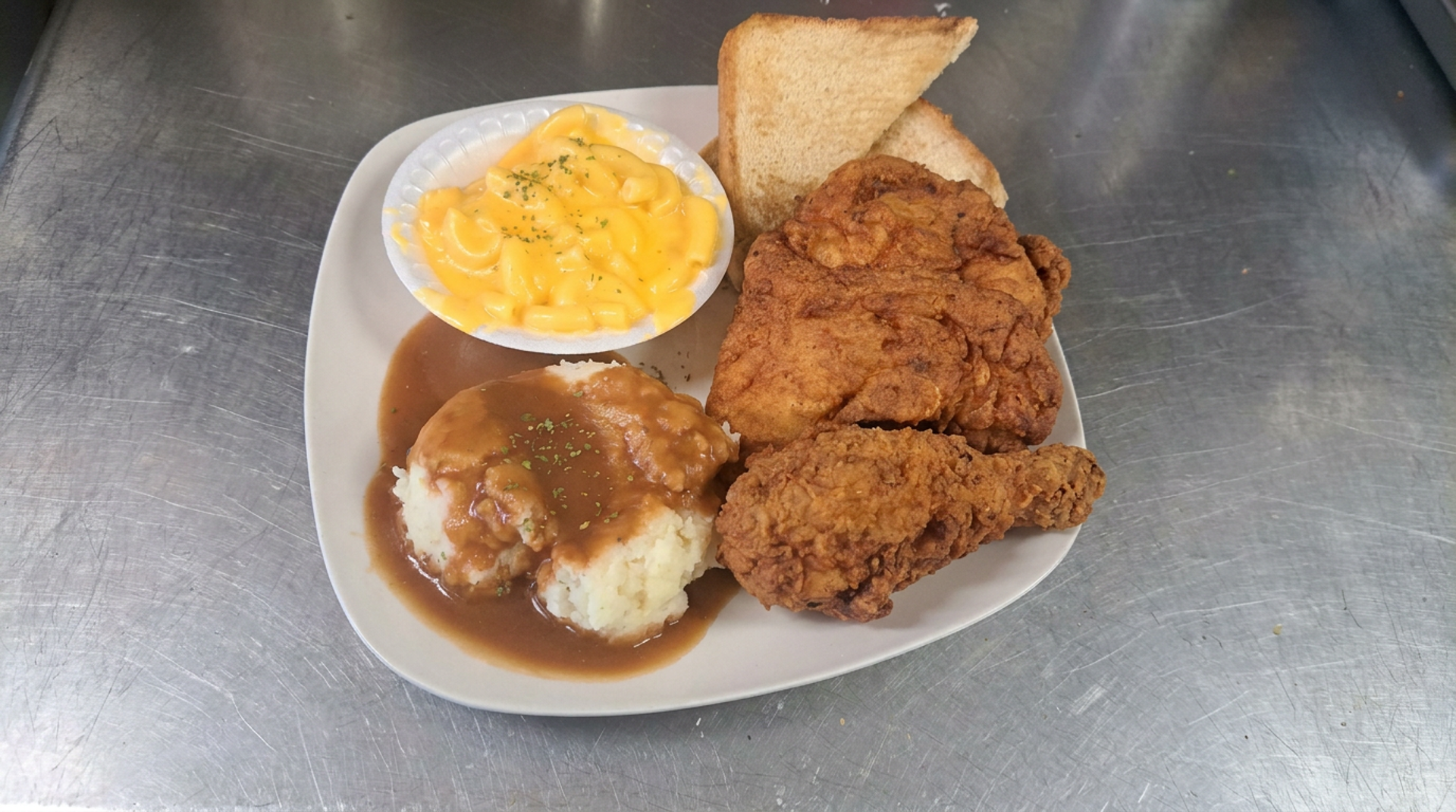 Plate lunch and breakfast